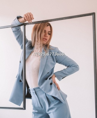 Опытная, страстная шатенка создаст атмосферу абсолютного блаженства и удовольствия. Готова исполнить любые твои желания. Звони, и я превращу твои фантазии в реальность. 1987, 34 года